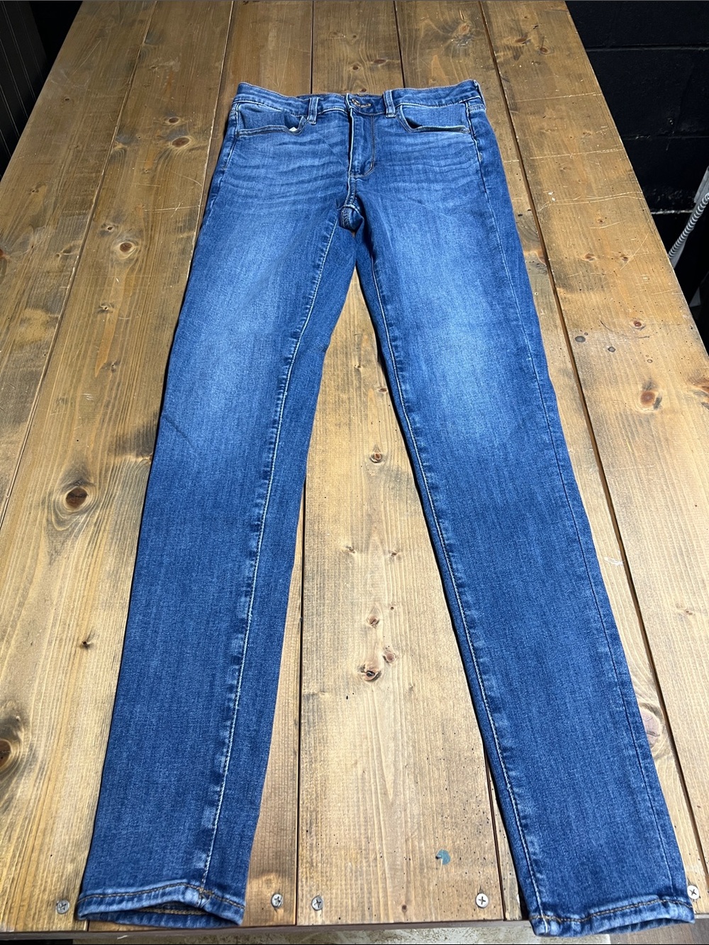 American Eagle Outfitters Mid-Blue Skinny Jeans